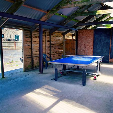 The Big Cwtch Shepherd'S Hut Kidwelly ภายนอก รูปภาพ