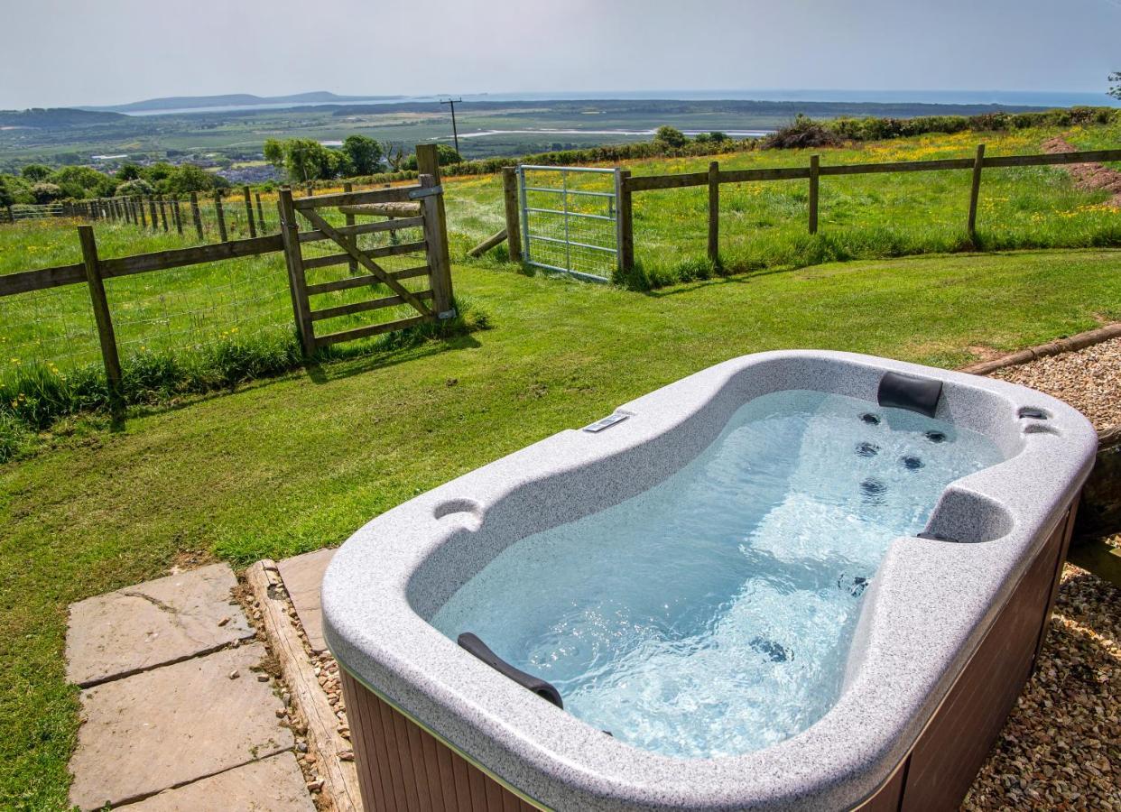The Big Cwtch Shepherd'S Hut Kidwelly ภายนอก รูปภาพ